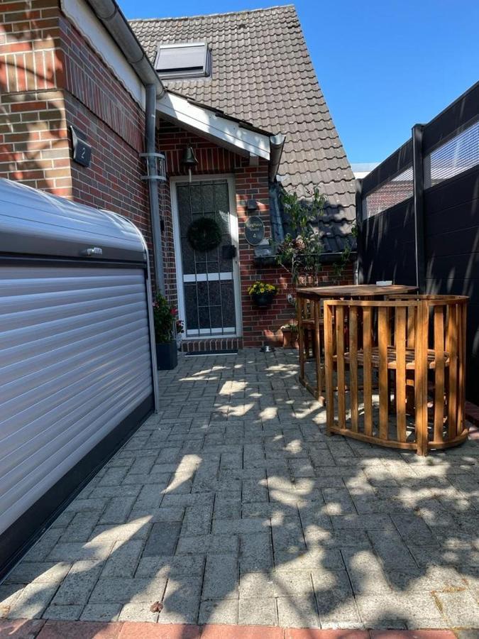 Burghaus 4 Apartment Greetsiel Exterior photo